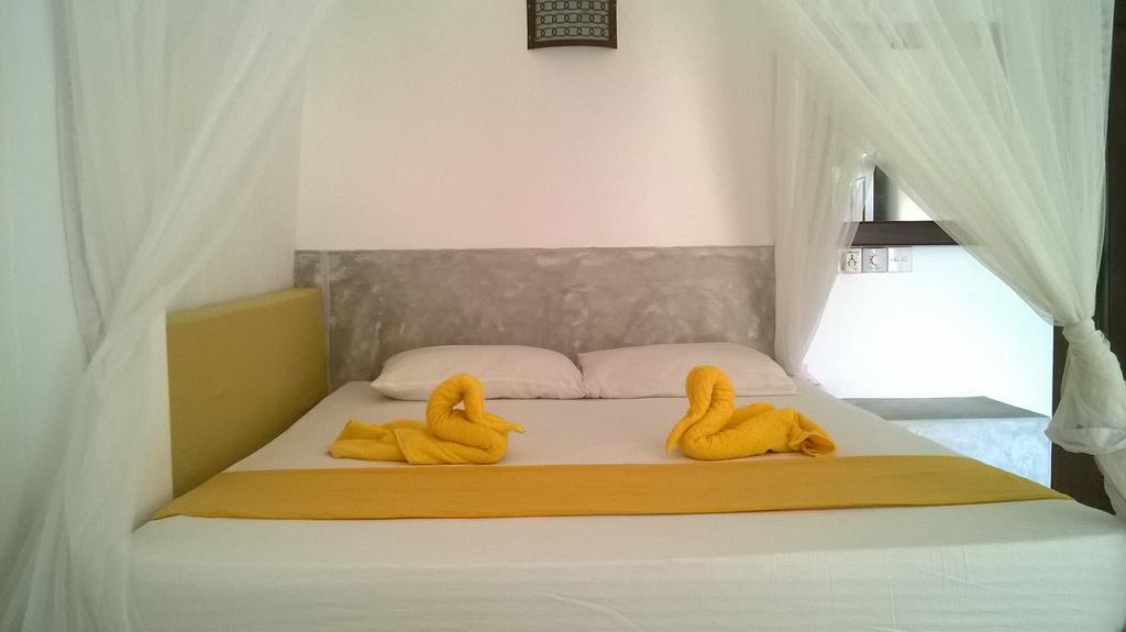 Sleepy Head Guesthouse Unawatuna Ngoại thất bức ảnh