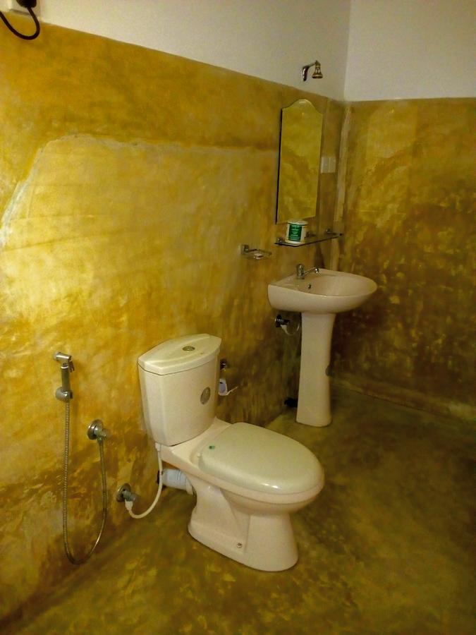 Sleepy Head Guesthouse Unawatuna Ngoại thất bức ảnh