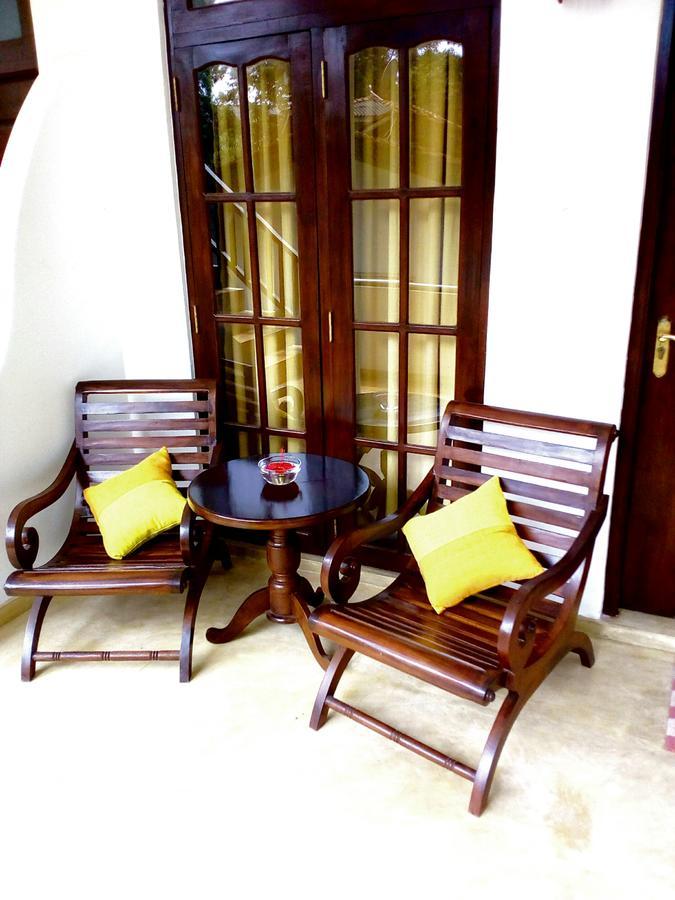 Sleepy Head Guesthouse Unawatuna Ngoại thất bức ảnh