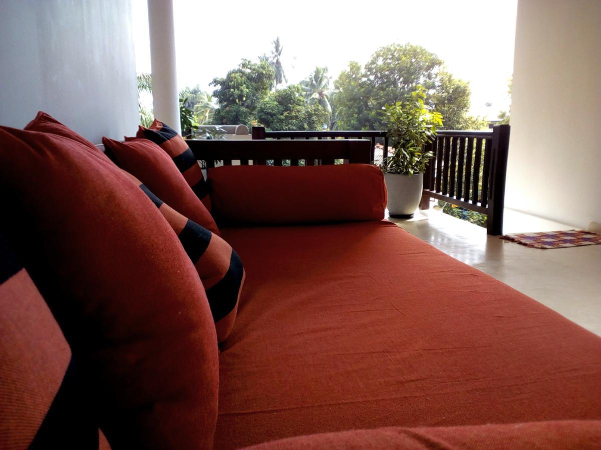 Sleepy Head Guesthouse Unawatuna Ngoại thất bức ảnh