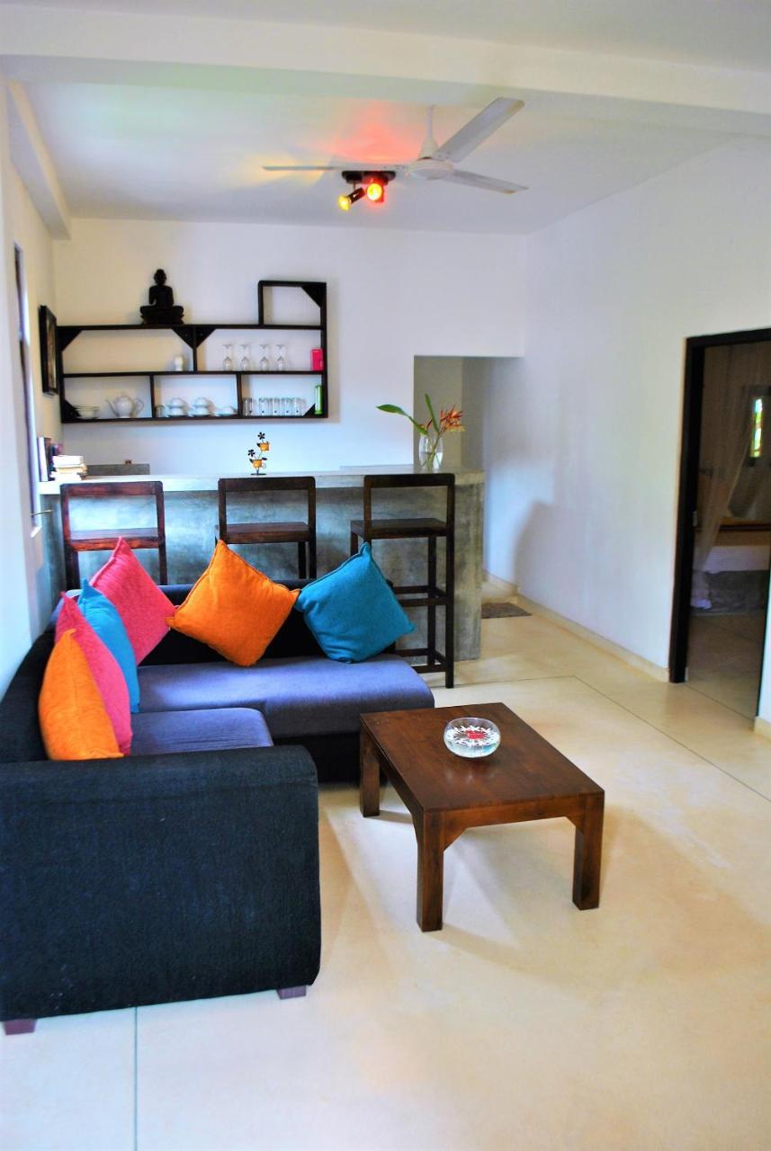 Sleepy Head Guesthouse Unawatuna Ngoại thất bức ảnh